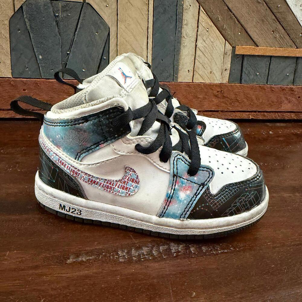 Nike Air Jordan‎ 1 Mid SE "Take Flight" Galaxy 3D Edition Sneakers 8C - Picture 3 of 7